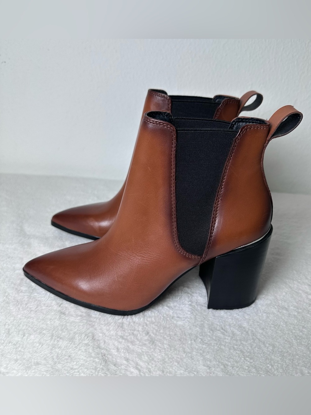 NWOB Steve Madden Knoxi Cognac Leather Ankle Bootie Pointed Toe Leather Size 7M - Picture 4 of 14